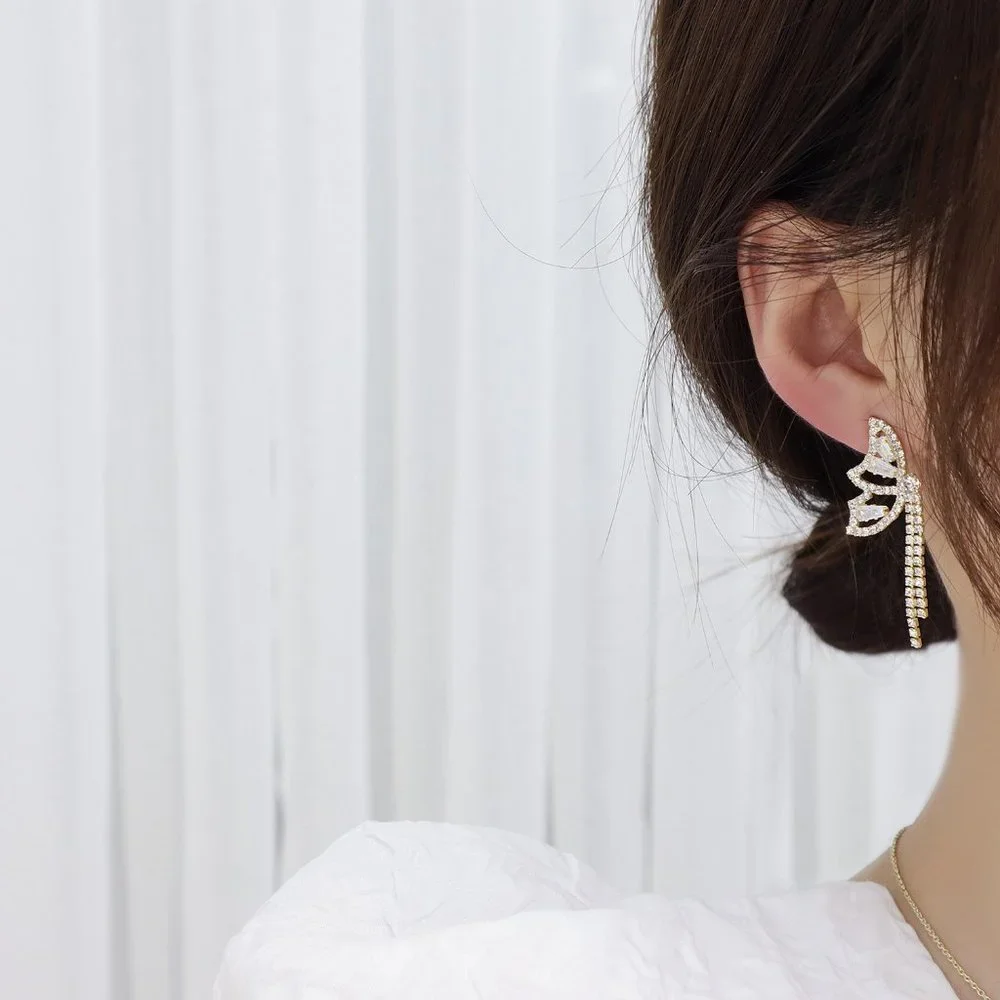 NEW 14K Gold Plated Round Diamond Butterfly Tassel Drop Earrings - Picture 3 of 6